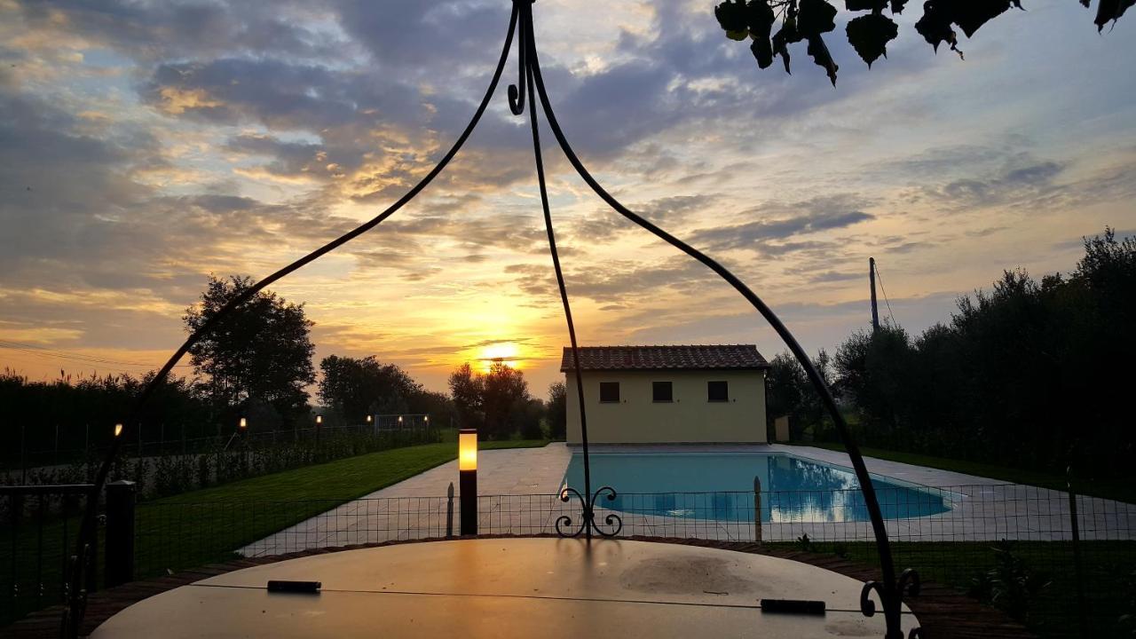 Punta Dei Lecci Villa Riparbella Exteriör bild