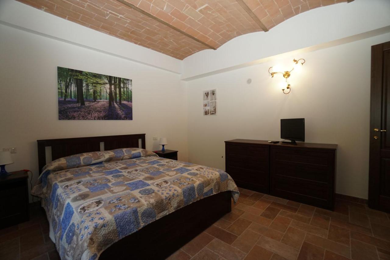 Punta Dei Lecci Villa Riparbella Exteriör bild