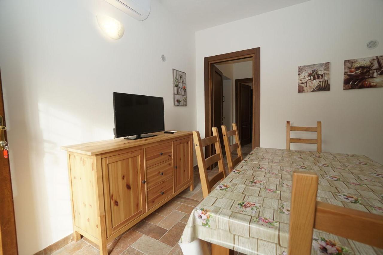 Punta Dei Lecci Villa Riparbella Exteriör bild