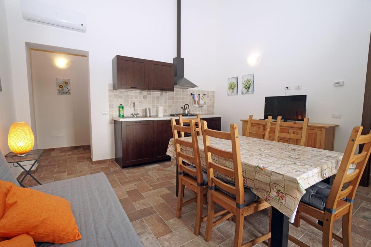 Punta Dei Lecci Villa Riparbella Exteriör bild
